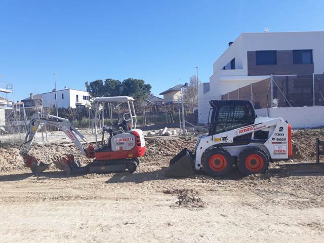 Miniexcavadoras Precisión en la Excavación